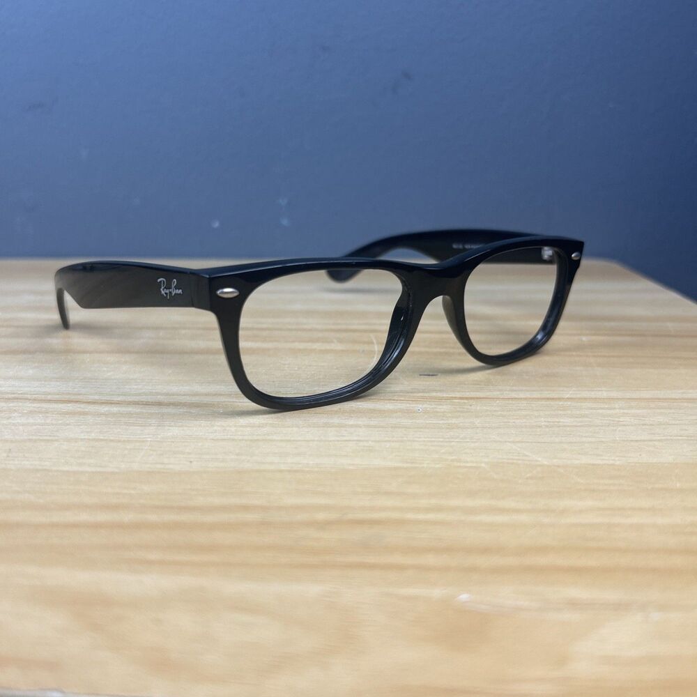 Ray-Ban RB2132 New Wayfarer 901/58 Sunglasses Black FRAMES ONLY 52-18-145